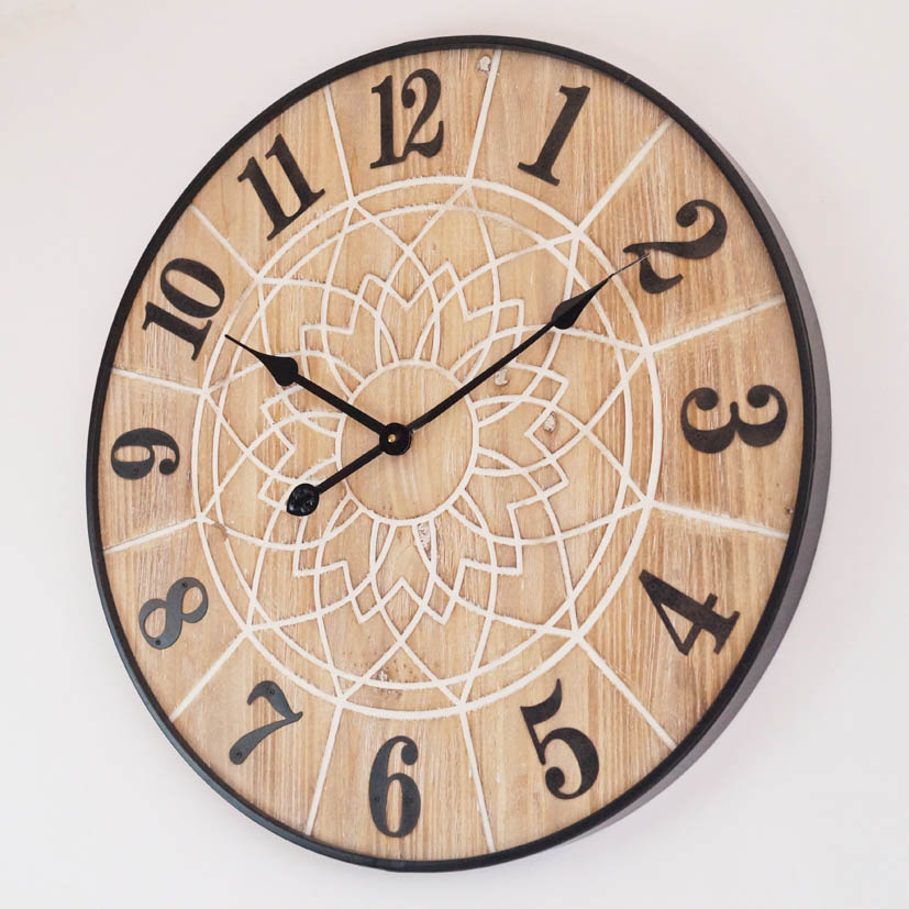 Modern Archaize Style MDF Materail Wall Clock 