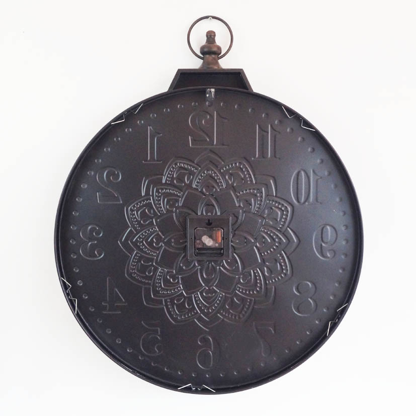 European Simple Decorated Iron Art Wall Clock